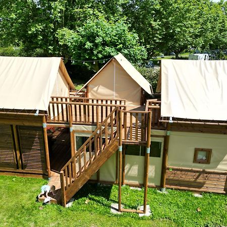 Camping De Thoissey *** Extérieur photo