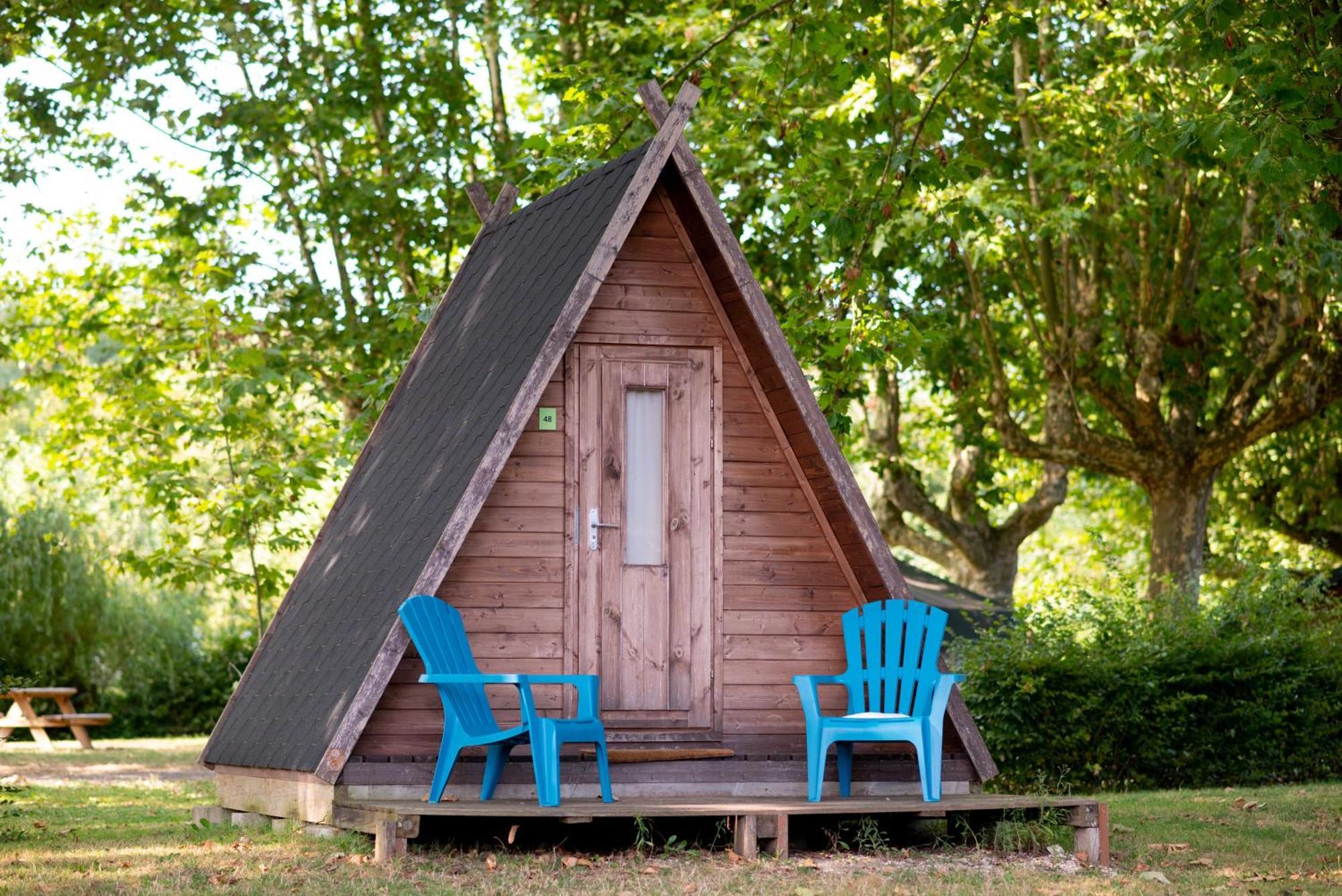 Camping De Thoissey *** Extérieur photo